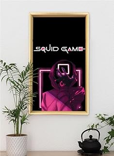 ملصق حائط مطبوع رقميًا بعبارة "Squid Game Soldier" مع اطار صورة من سبل يور وول من كليفر كرافت هومز، مقاس 40 × 55 سم، متعدد الالوان