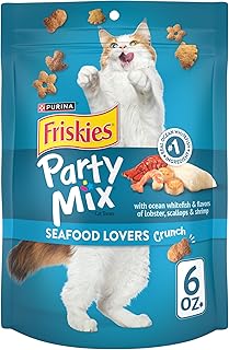 Purina Friskies Made in USA Facilities Cat Treats, Party Mix Seafood Lovers Crunch - (6) 6 oz. Pouches