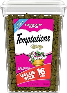 Temptations Classic Crunchy and Soft Cat Treats Blissful Catnip Flavor, 16 oz. Tub